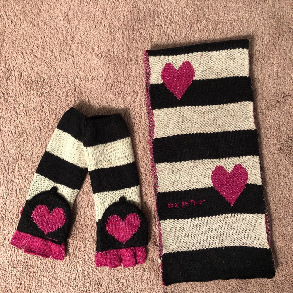 Betsey Johnson winter scarf and glove set